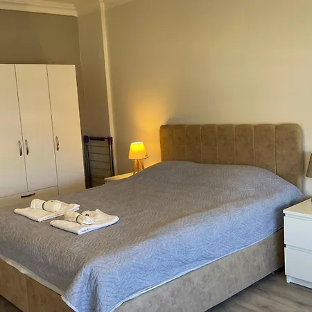 Homelike Apartment *